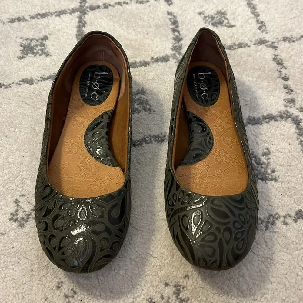 B.O.C. Leather flats, size 7 - Picture 2 of 7